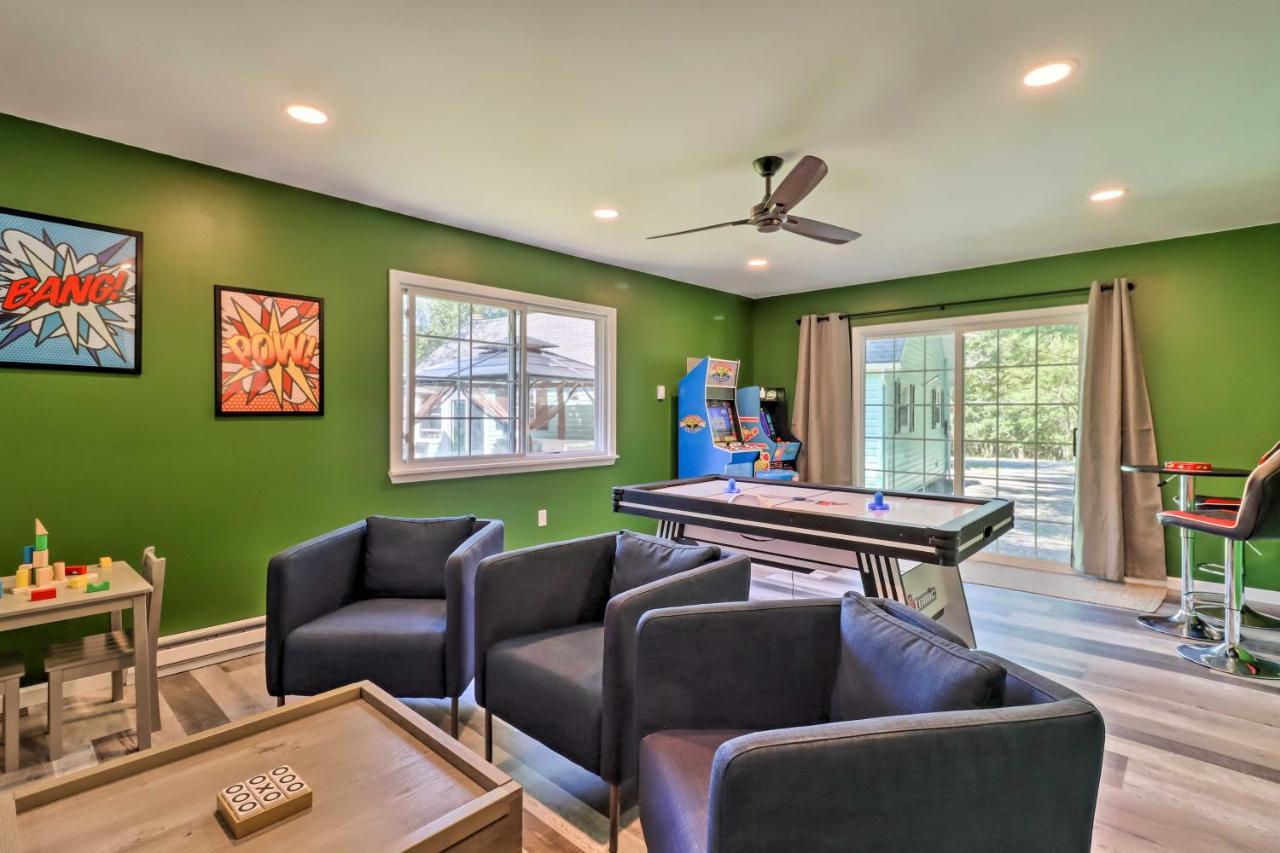 Pocono Mountain Escape With Game Room Walk To Lake! Albrightsville Exterior photo